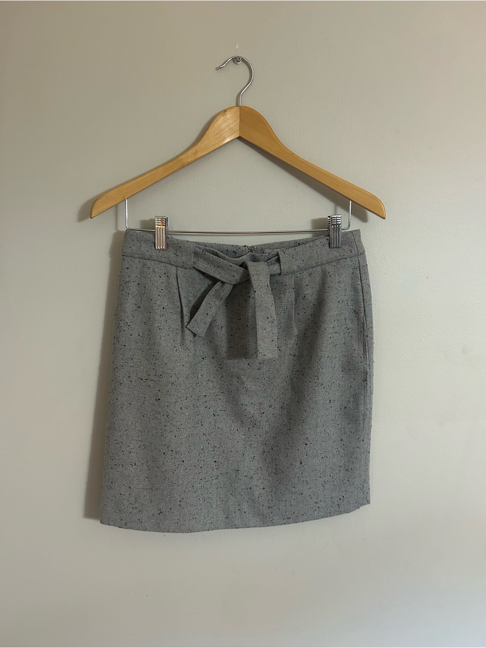 Classic Gray Tie-Waist Pencil Skirt